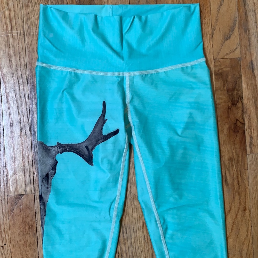 Teeki yoga pants, NWOT